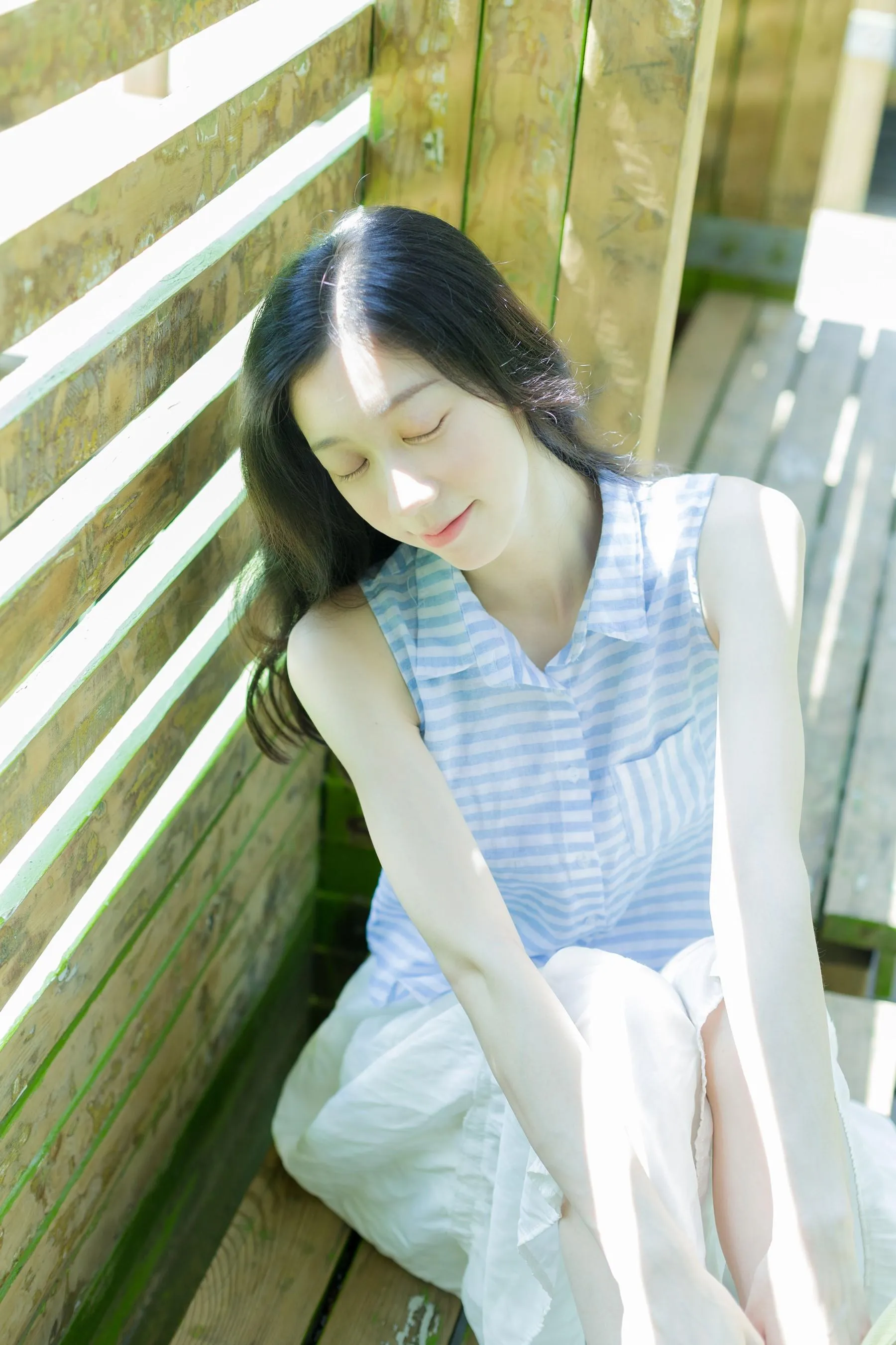 [YITUYU艺图语]2022.09.23 在你的身边 饲猫少女- [36P]插图8